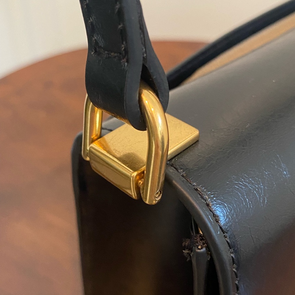 Ted Baker Rosalie Black Leather Crossbody Bag with Luxe Gold Rose Closure NWT - Picture 5 of 16